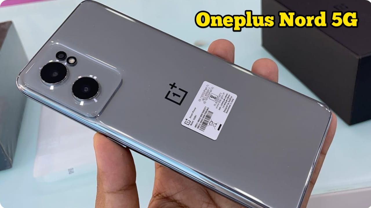 प्रीमियम लुक में Oneplus का 5G स्मार्टफोन हुआ लॉन्च। 8000mAh बैटरी 80W चार्जर और 2 दिनों तक इस्तेमाल कर सकते बैटरी -
